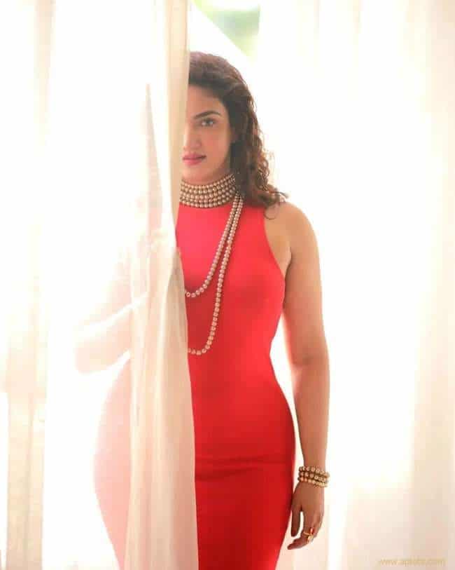 Pretty Poses Of Honey Rose In Red 14 1