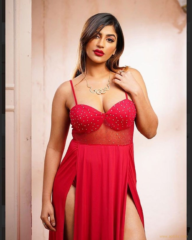 Yashika Aannand In Red 4 1